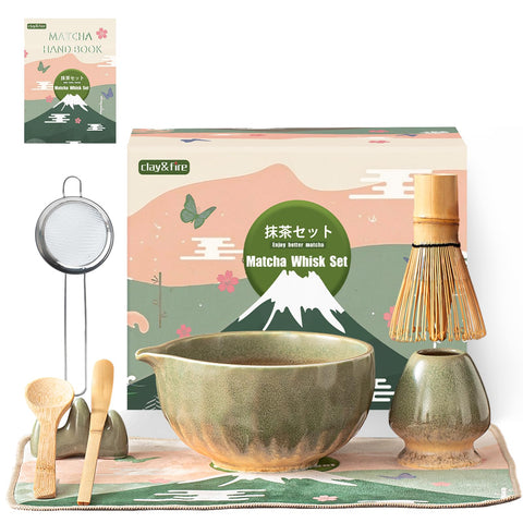 Clay&Fire Starry matcha bowl with hammered texture for easy cleaning and elegant serving.