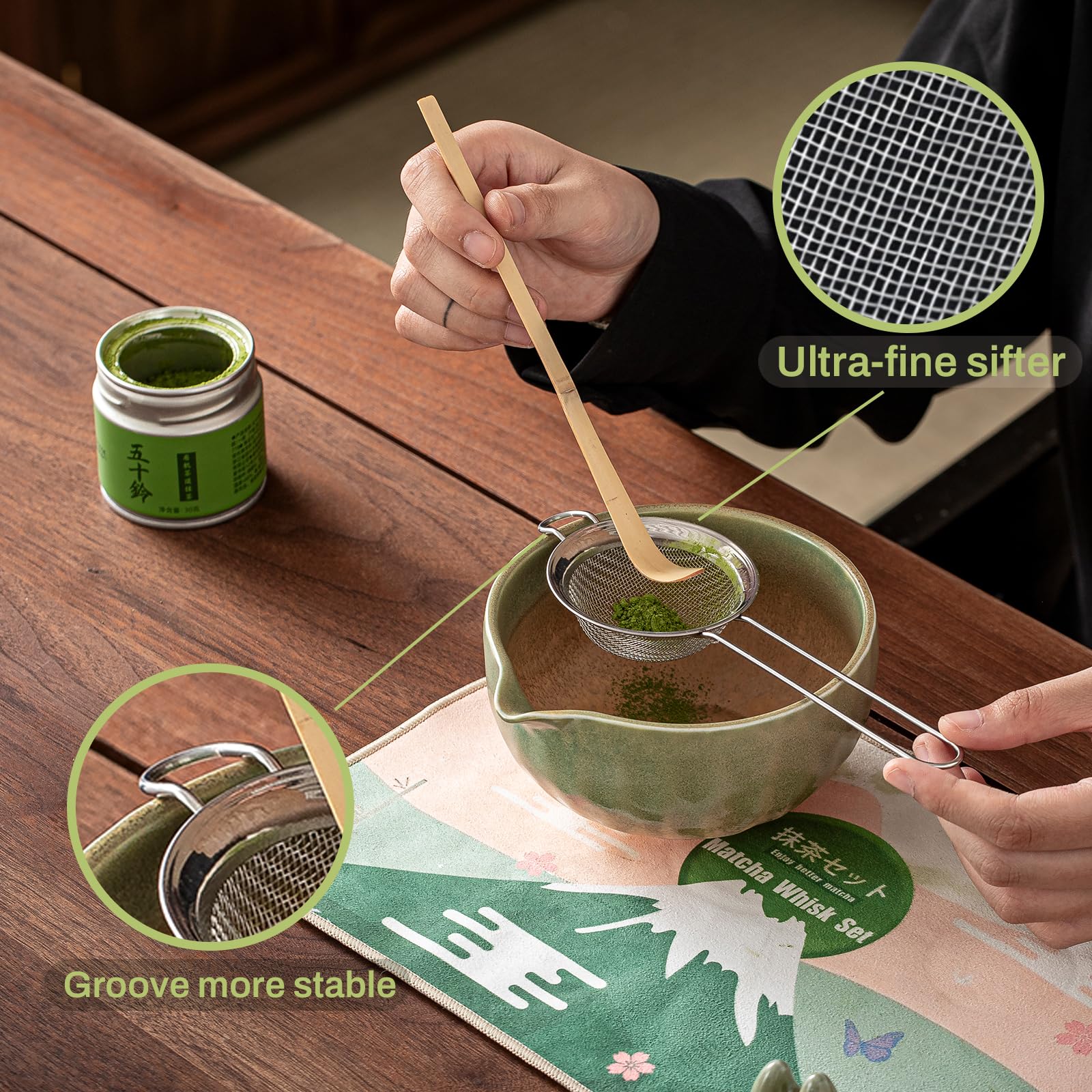 Clay&Fire Starry matcha scoop highlighting precise dosing for balanced brews.