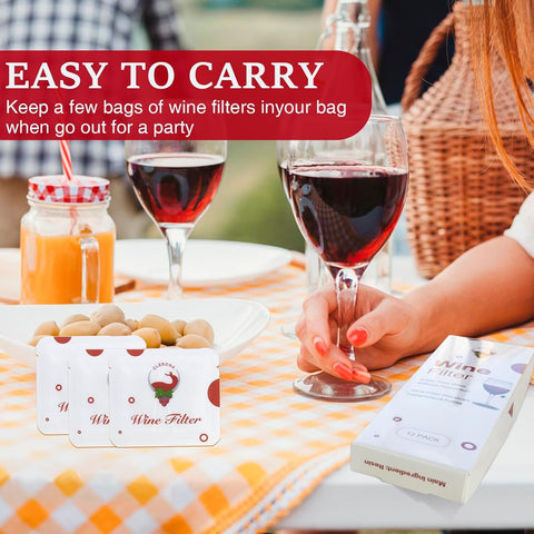 Clerona-filtered white wine in a glass with cleaner aroma