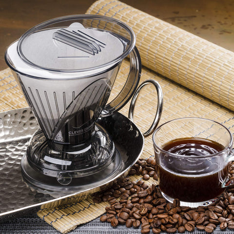 Clever BPA-free Tritan material highlighted for durable, safe use.