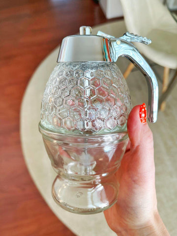 CLEVLI stand raises the dispenser for easy reach