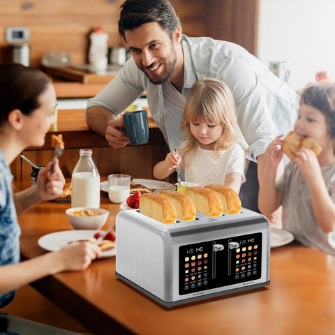Clixane 1650W toaster powering fast toasting for quick breakfasts