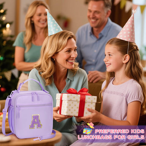 CLOUDWINGS compact lunch bag ready for school, picnic, or travel