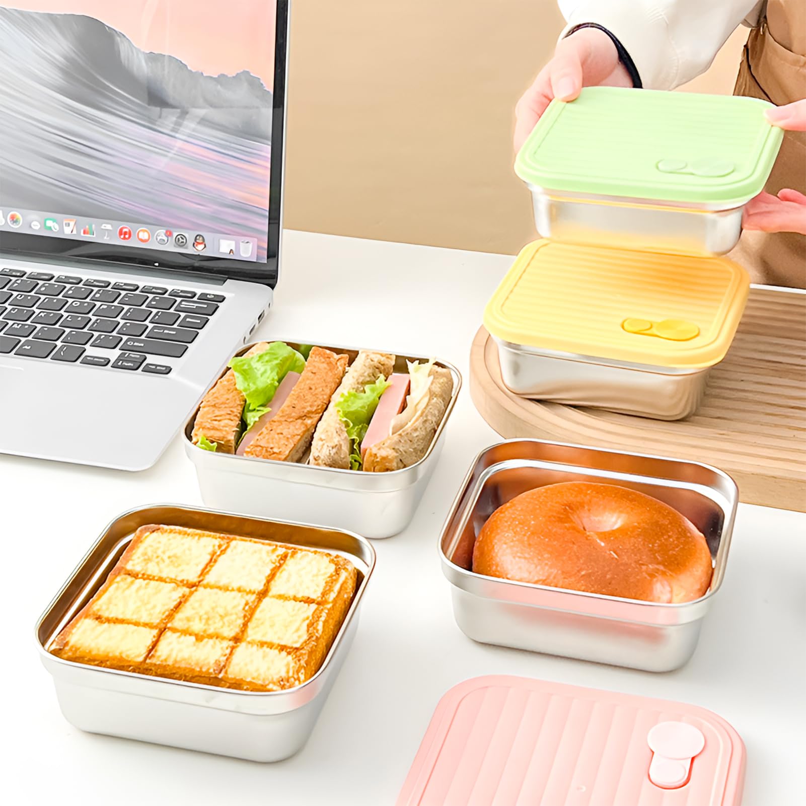 CLWVPCOT stackable design helps save kitchen and bag space.