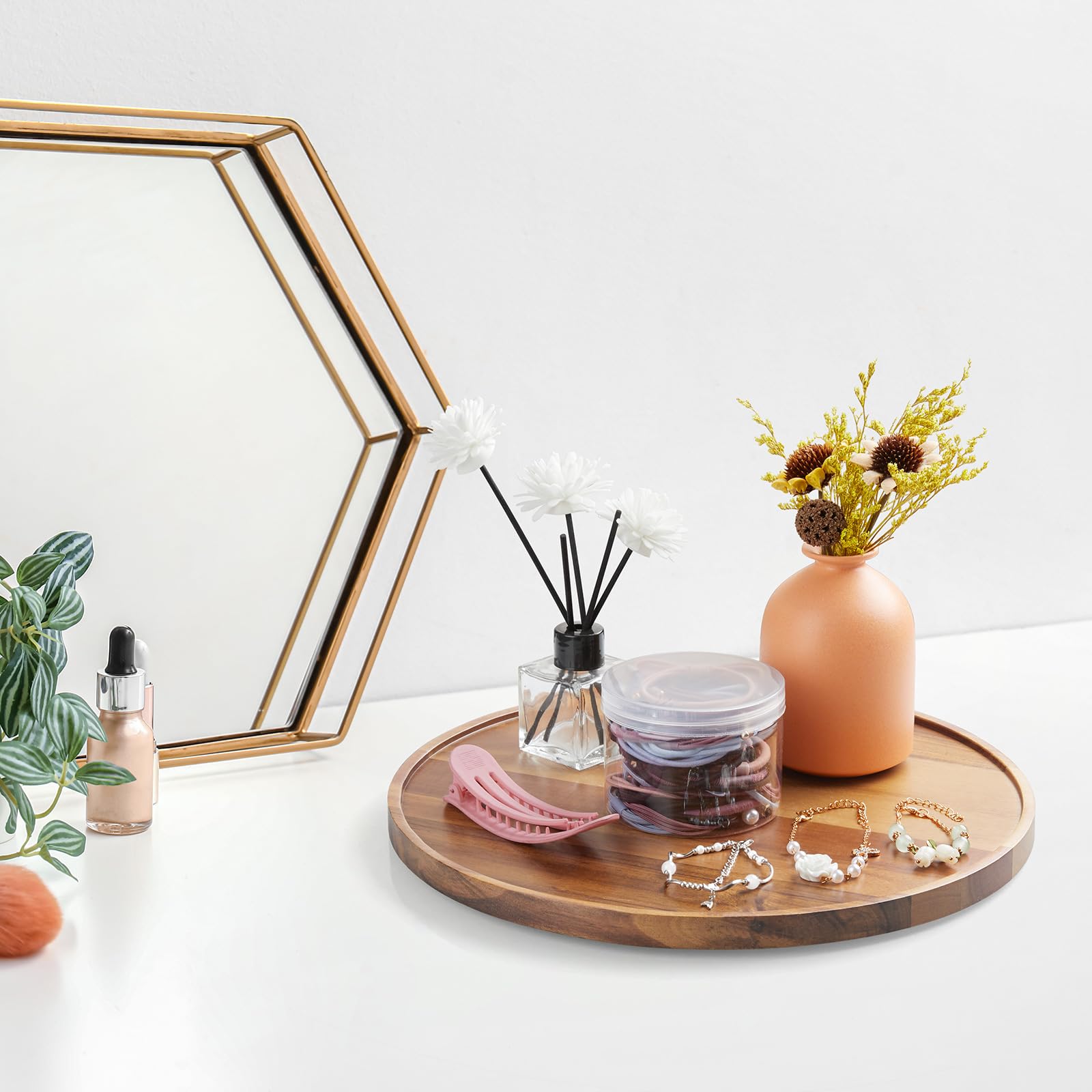 CMLKLZD acacia tray in dining room decor pairs with plants