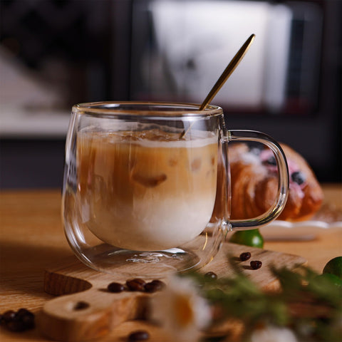 CNGLASS microwave-freezer-safe mug supports versatile kitchen use