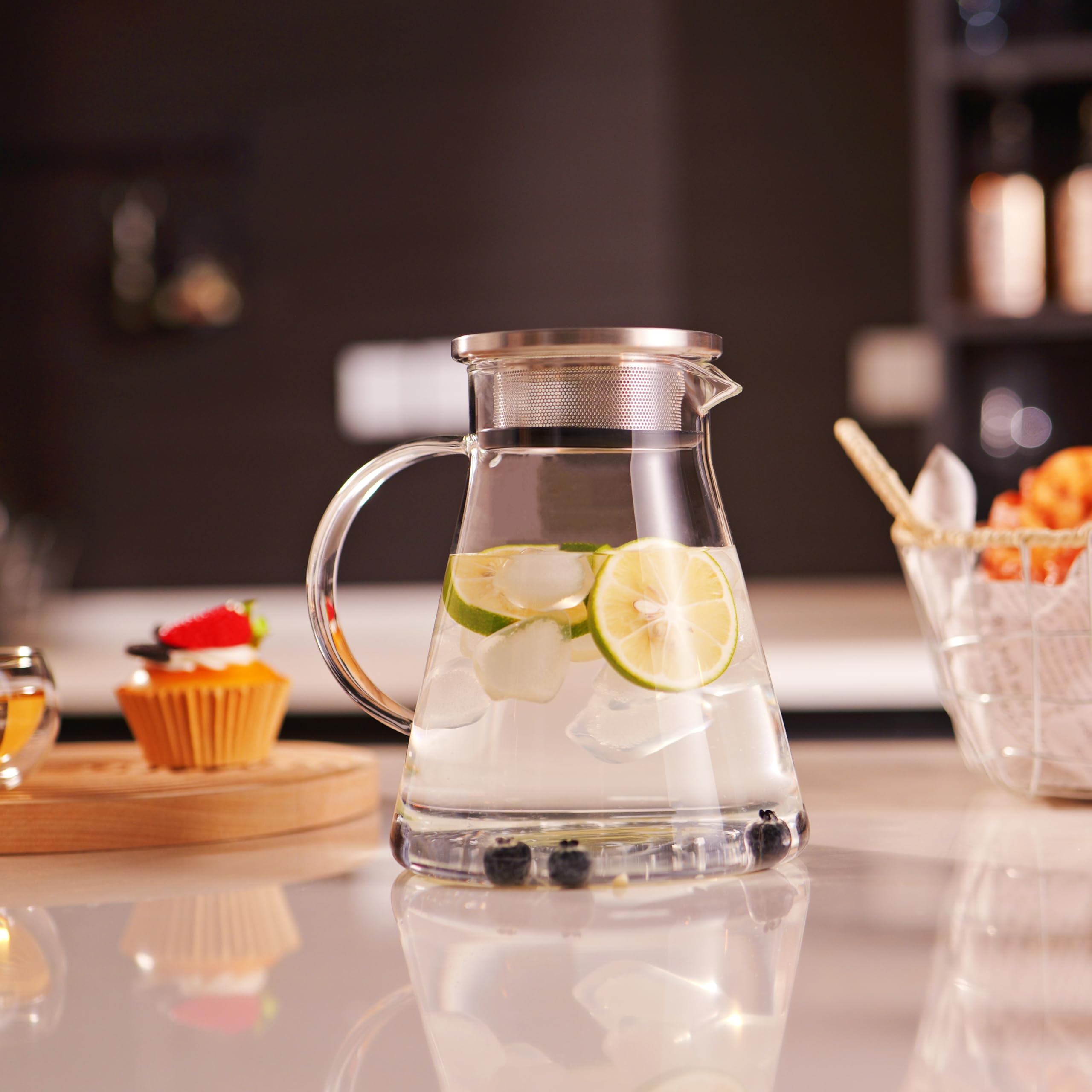 CNGLASS 900ml teapot brews 2-4 cups efficiently.