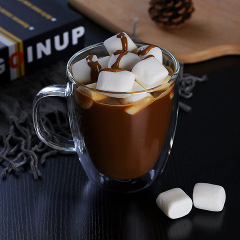 CNGLASS double-wall-insulation mug close-up highlights heat retention without warm hands.