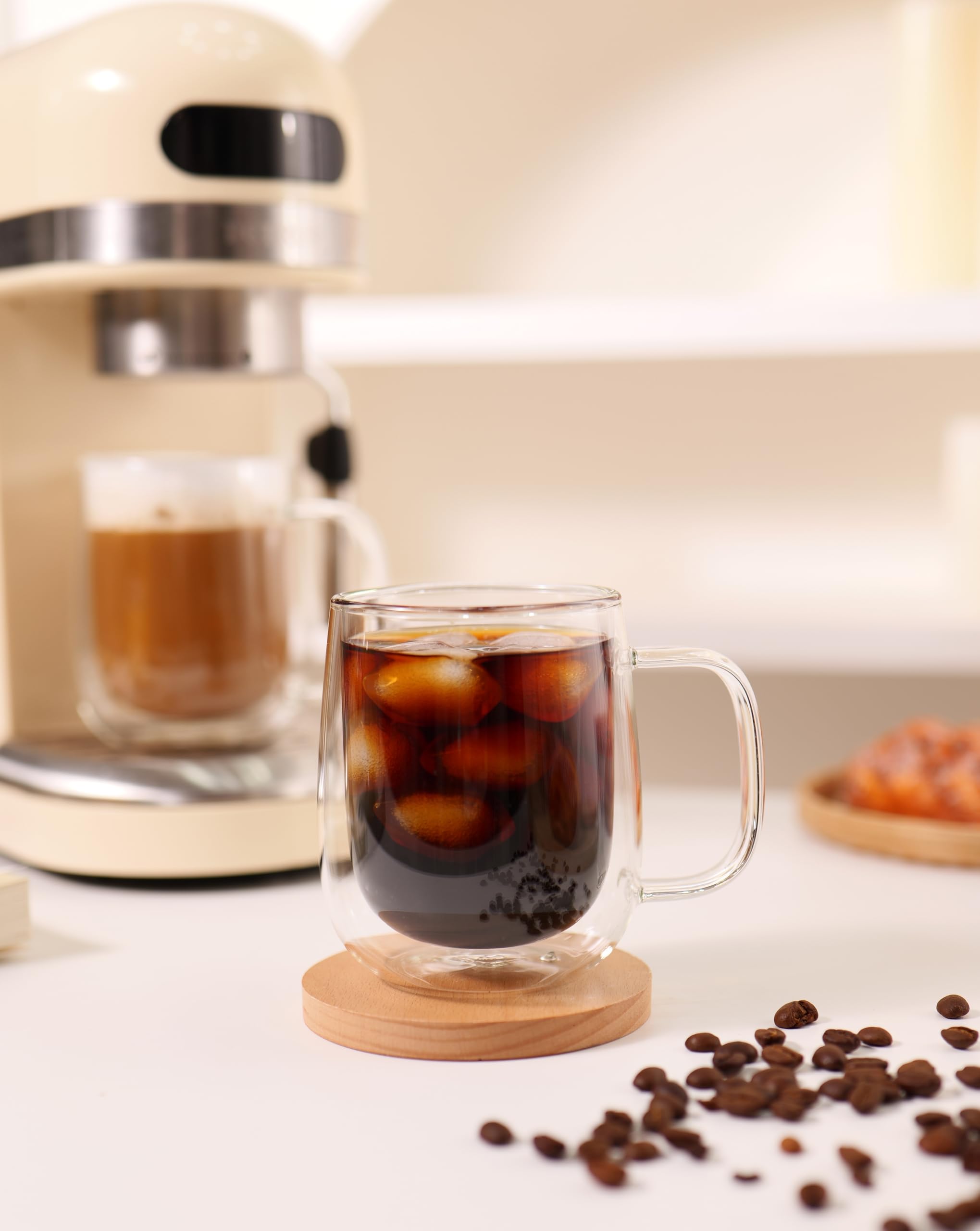 CNGLASS durable borosilicate glass is lightweight yet sturdy for daily use