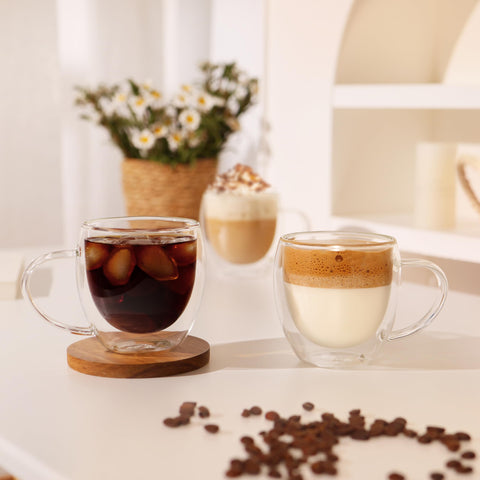 CNGLASS insulated glass mug preserves cold drinks for hours.