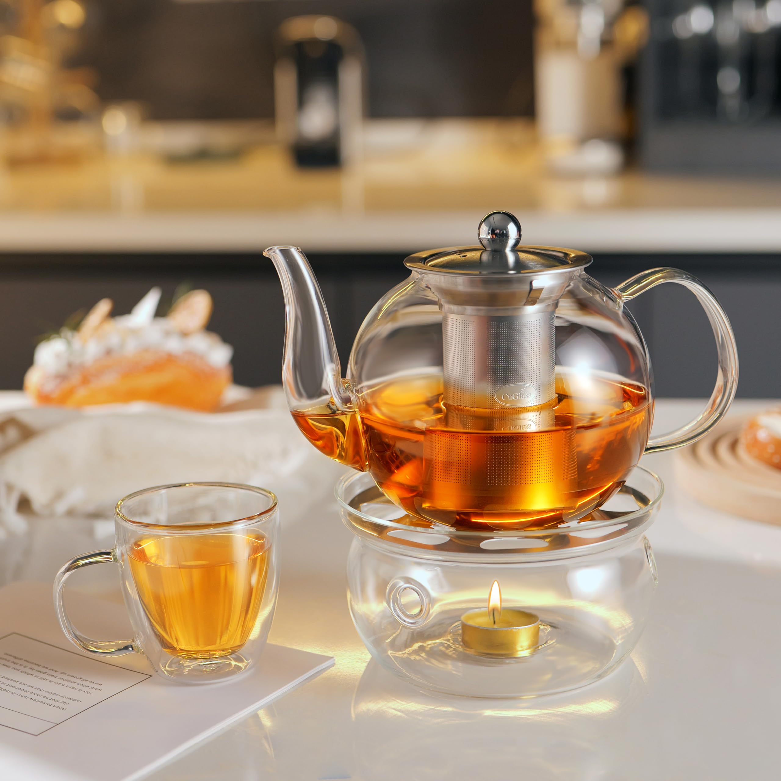 CNGLASS premium glass teapot makes a gift for tea lovers