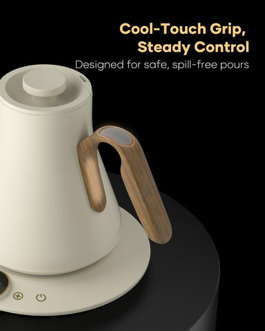 Cocinare Flow B9 S shaped spout delivers smooth pours