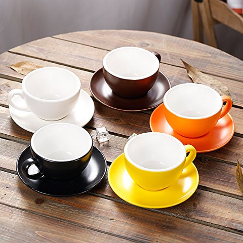 Coffeezone latte art cup with round bottom, easing latte art designs for baristas.