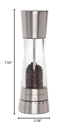 Cole & Mason Derwent pepper mill branding finish and ergonomic design.