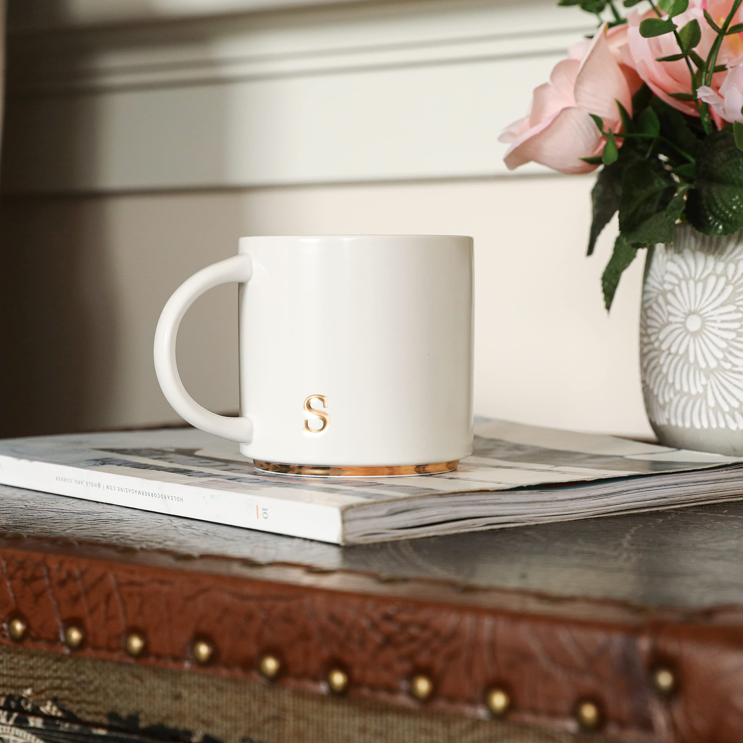 COLLECTIVE HOME dishwasher-safe mug preserves gold lettering without fading