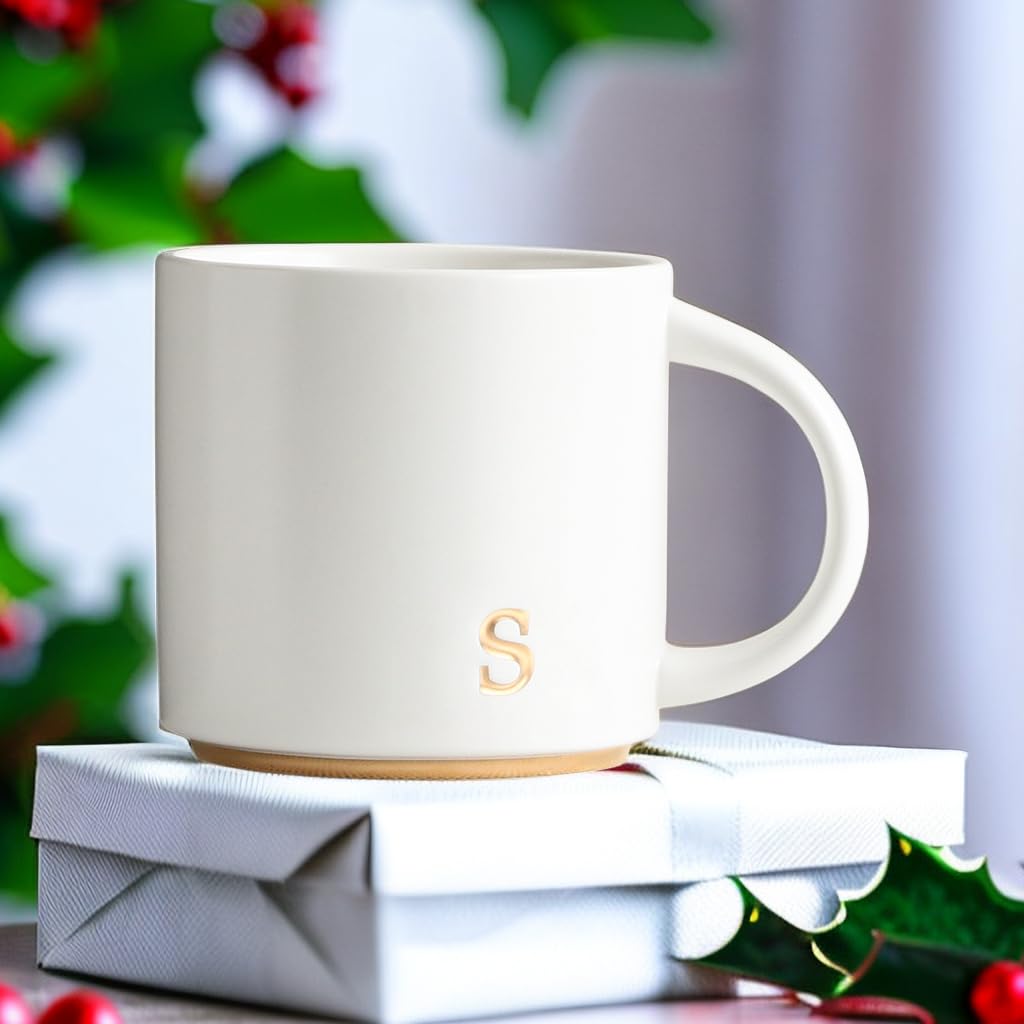 COLLECTIVE HOME elegant tea mug with gold accents for refined moments