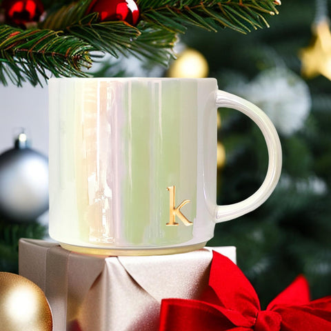 COLLECTIVE HOME mug is dishwasher safe for easy cleaning.