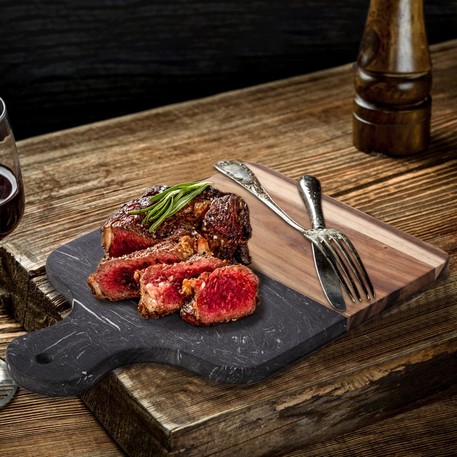 Coloch pizza bread board ready to serve emphasizes versatile use for meals and entertaining