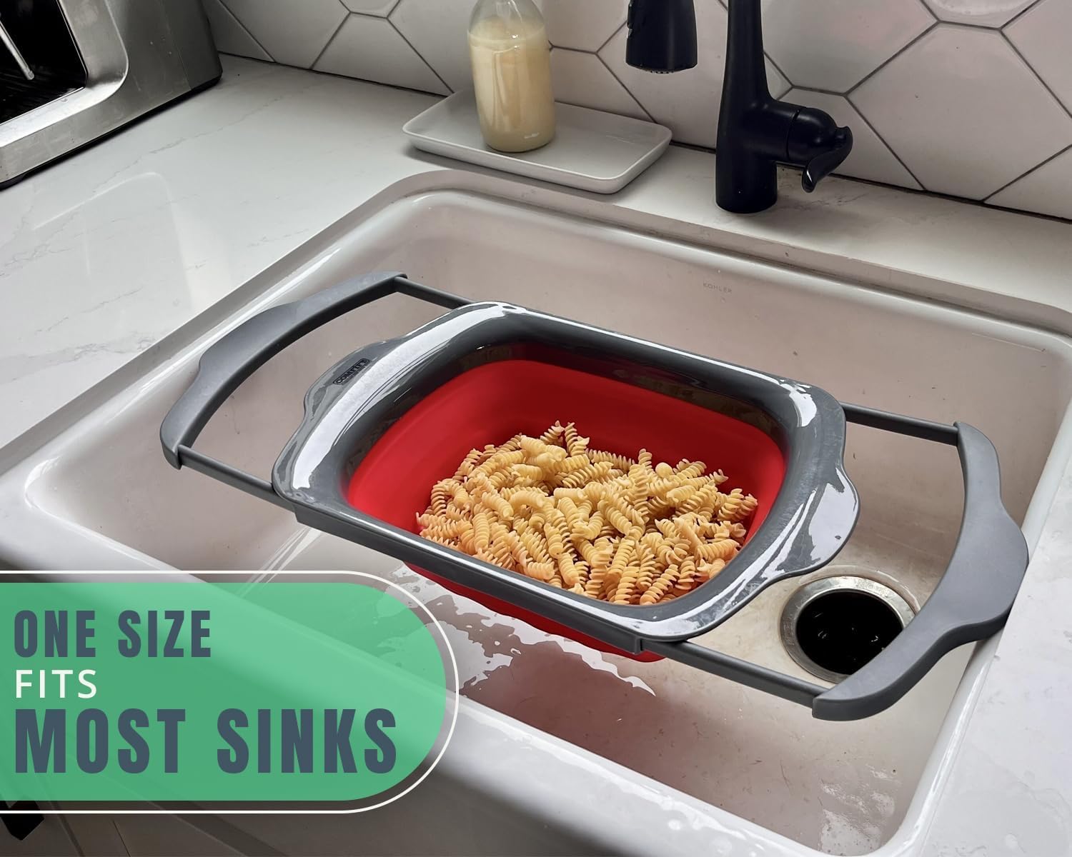Comfify XL non-slip handles keep the strainer steady while rinsing