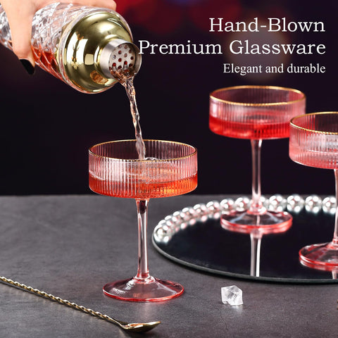 Detail shot of the gold rim on a comfit pink glass
