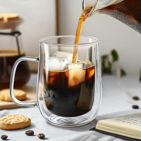 COMOME clear glass mug with spoons enhances coffee color and presentation.
