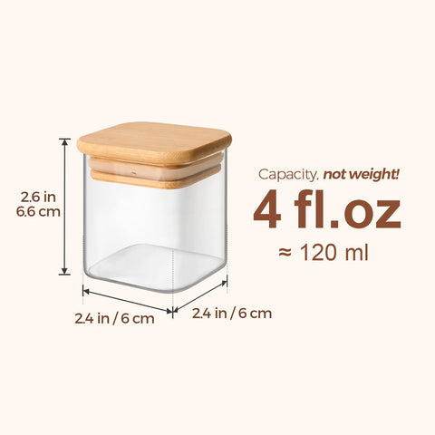 ComSaf glass spice jars with airtight seal to preserve aroma and prevent clumping.