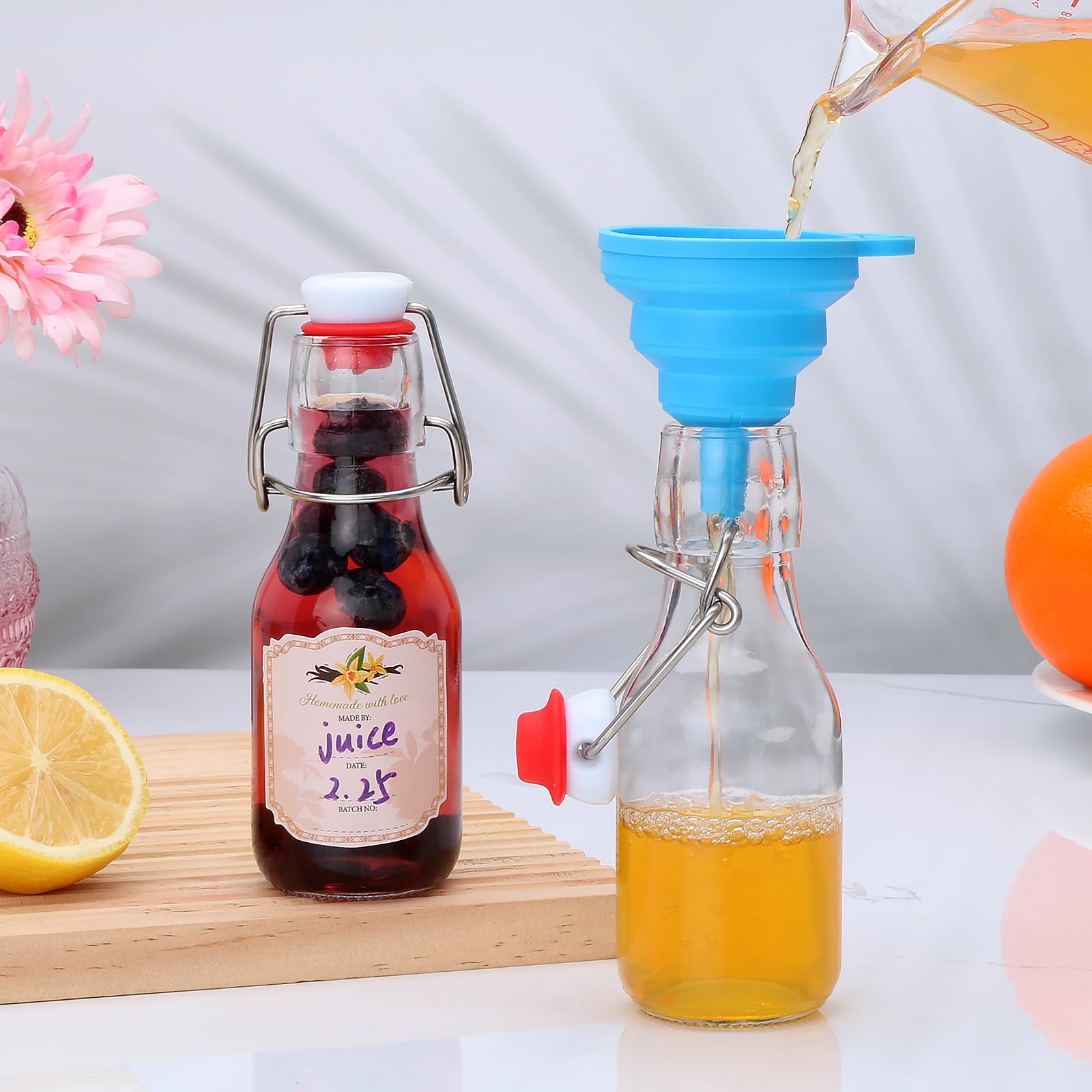 COMUDOT set demonstrates an elegant mini design for home brewing or beverages