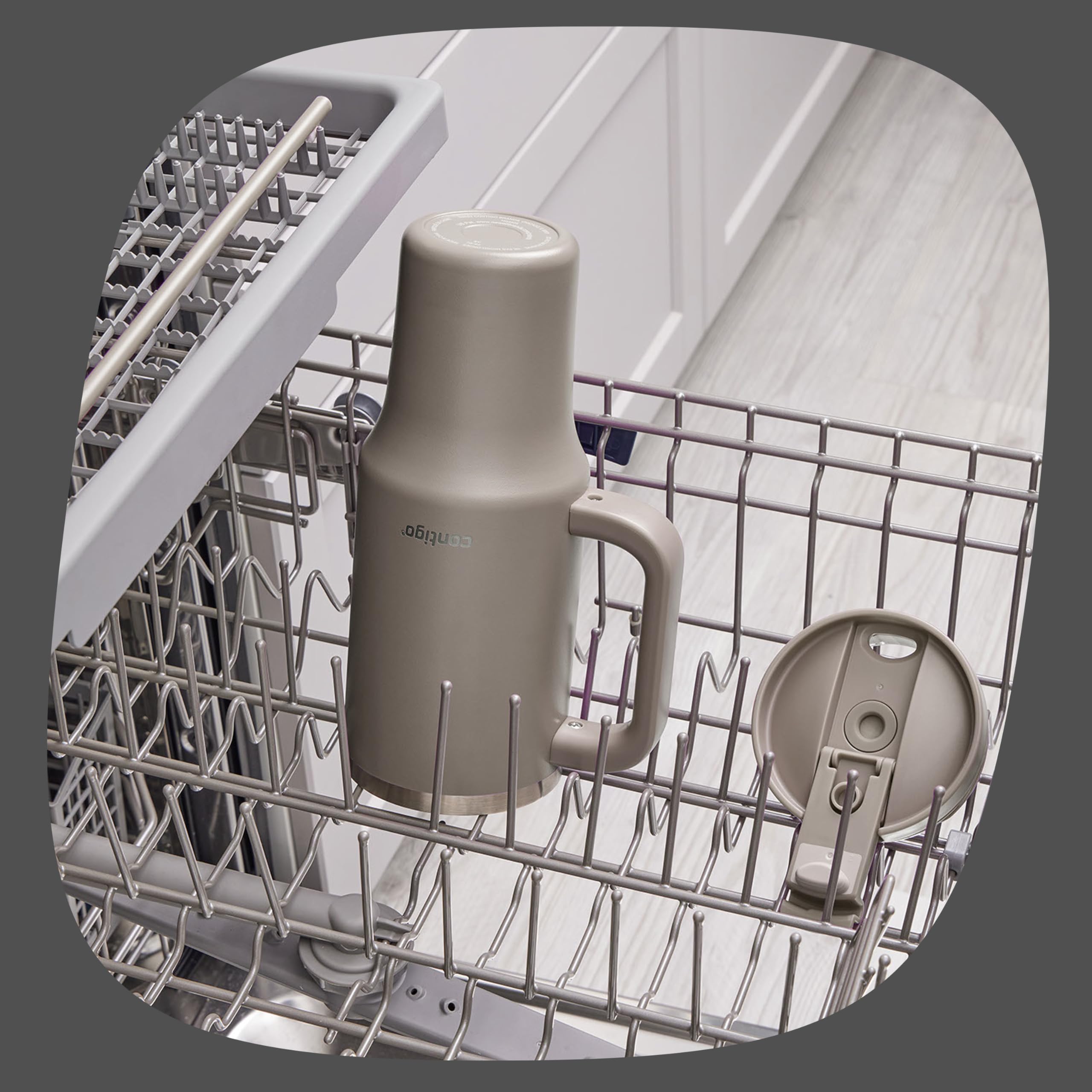 Contigo Streeterville 40oz lid and straw separable for thorough cleaning