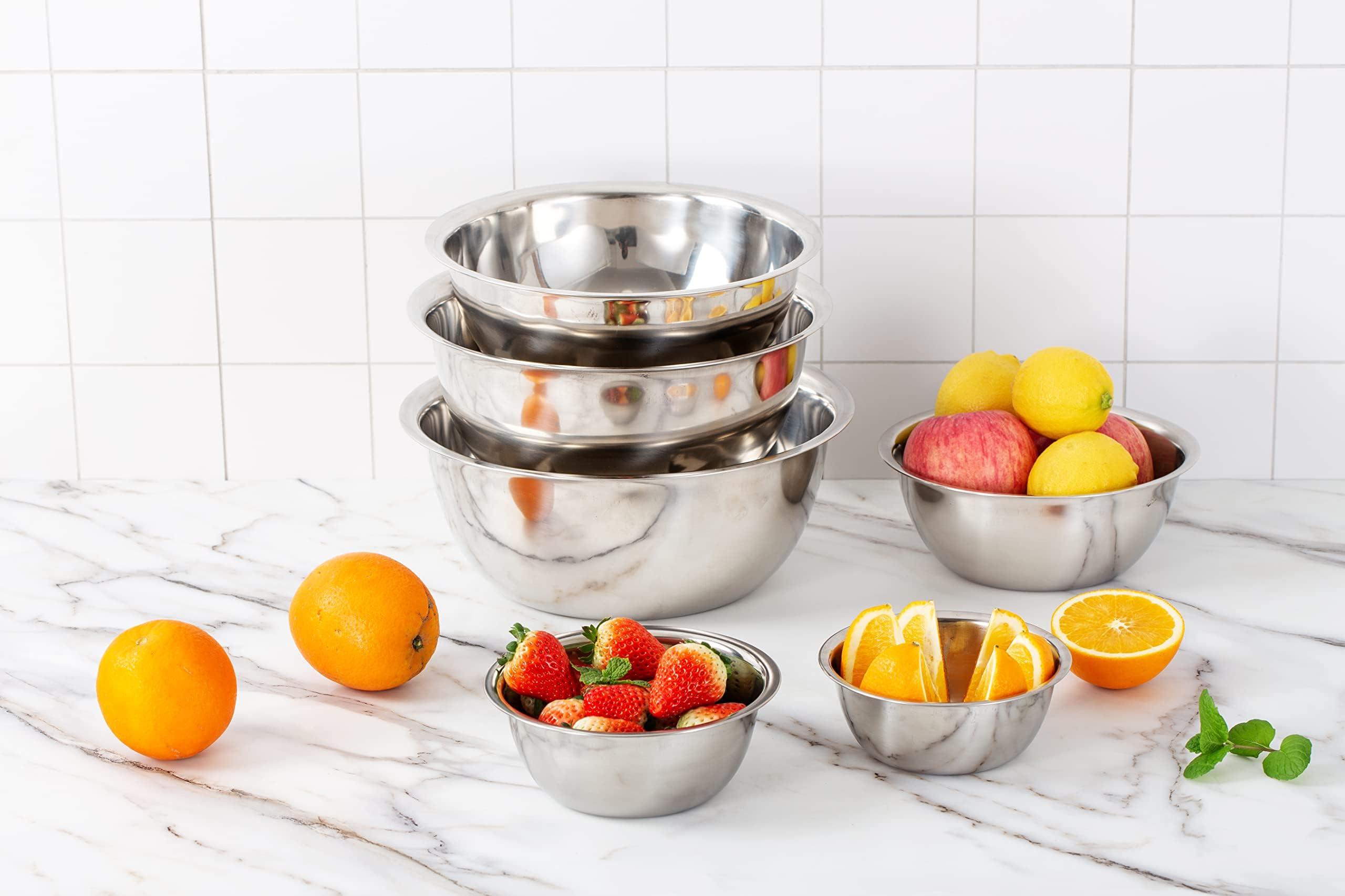 COOK WITH COLOR silver stainless steel bowls are durable for daily use.