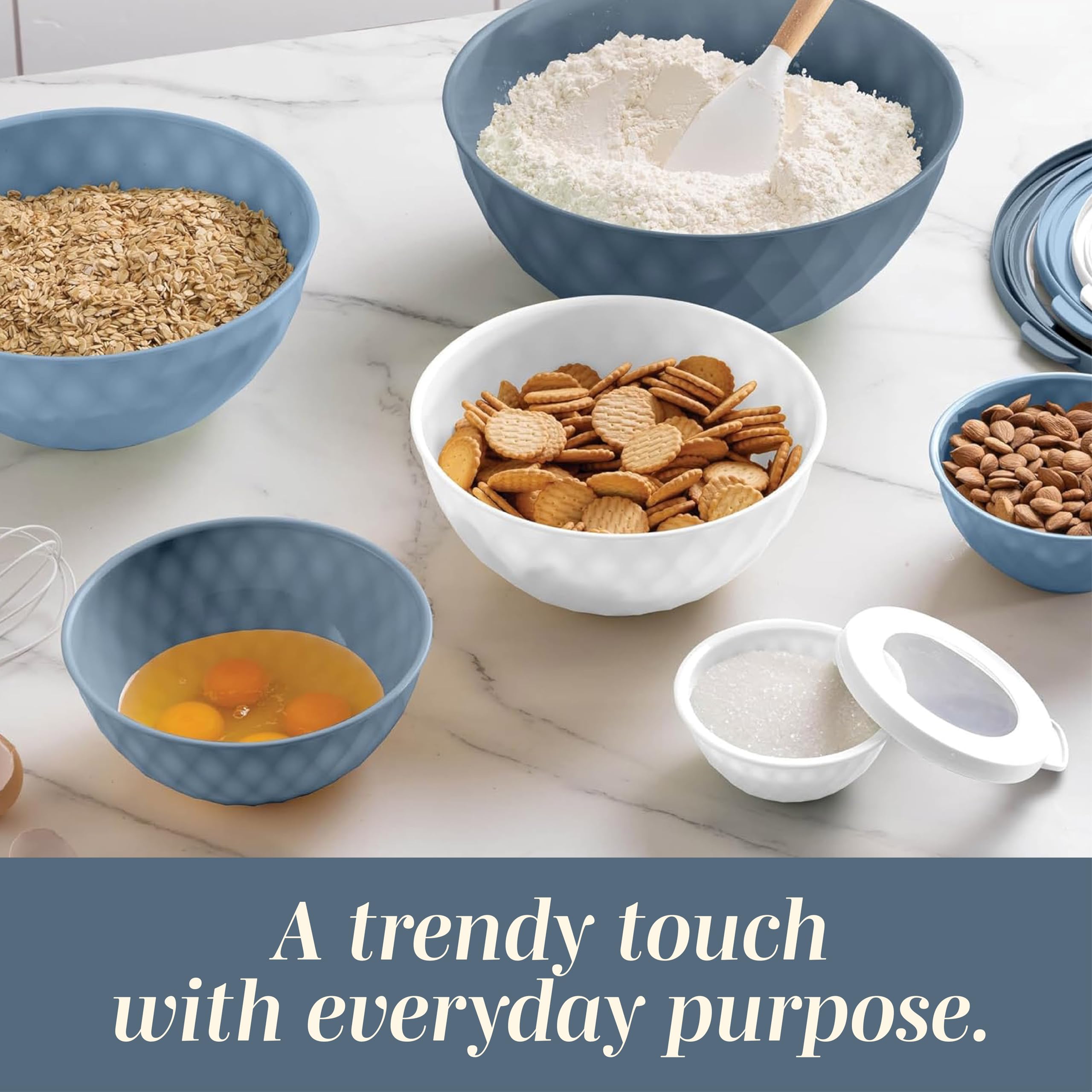 COOK WITH COLOR tight-fitting lids seal freshness and prevent spills.