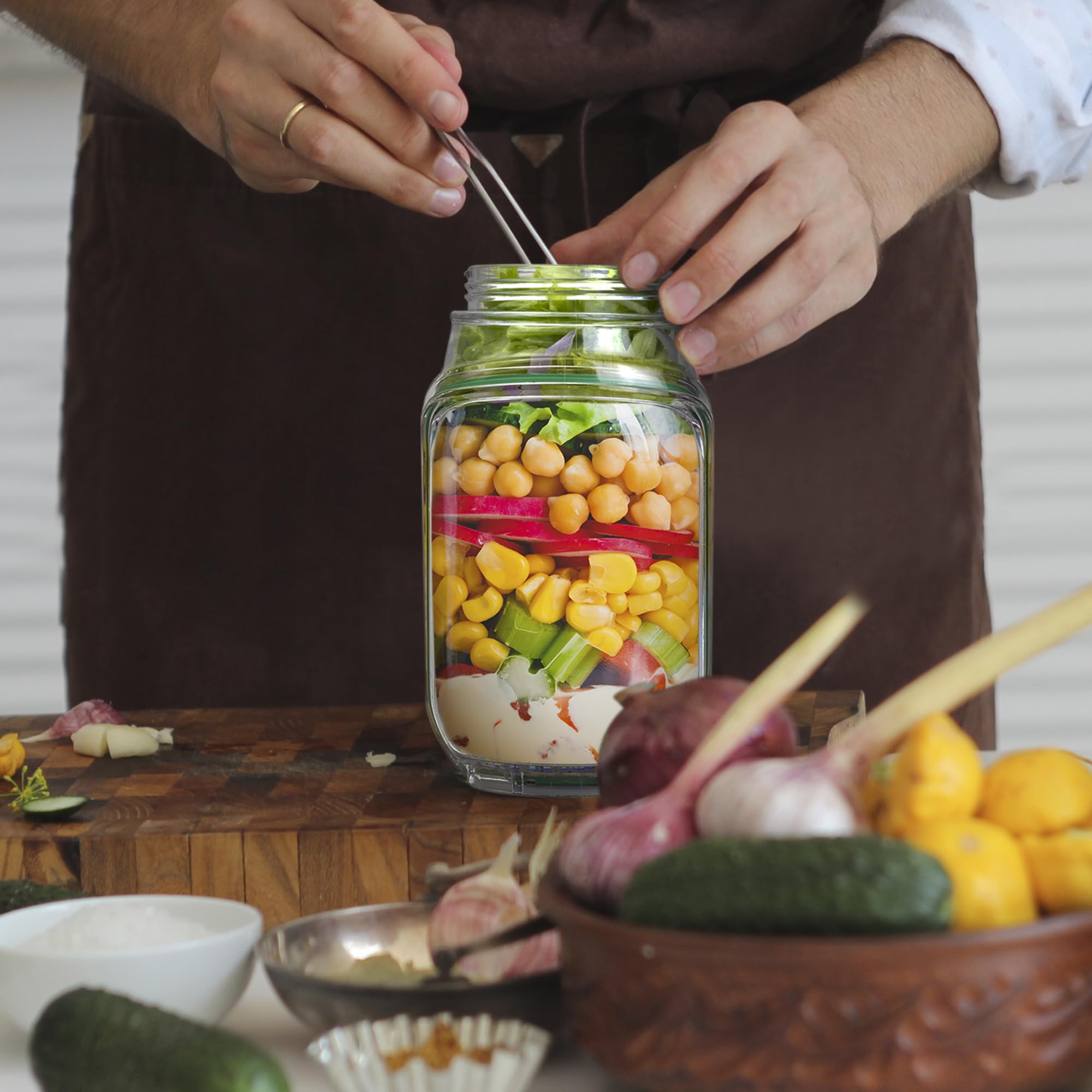 COOKERAA Non-BPA material keeps flavors fresh and safe