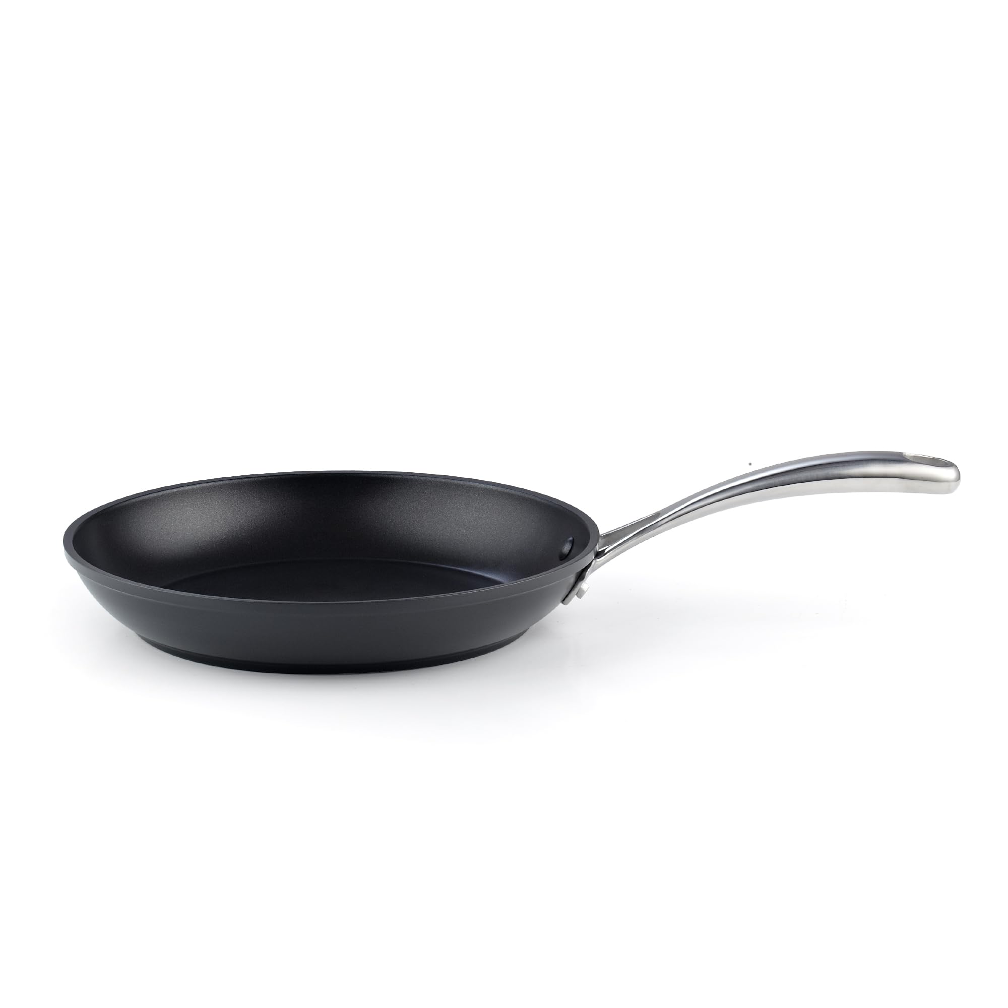 Cooks Standard frying pan compatible with gas, electric, ceramic cooktops.