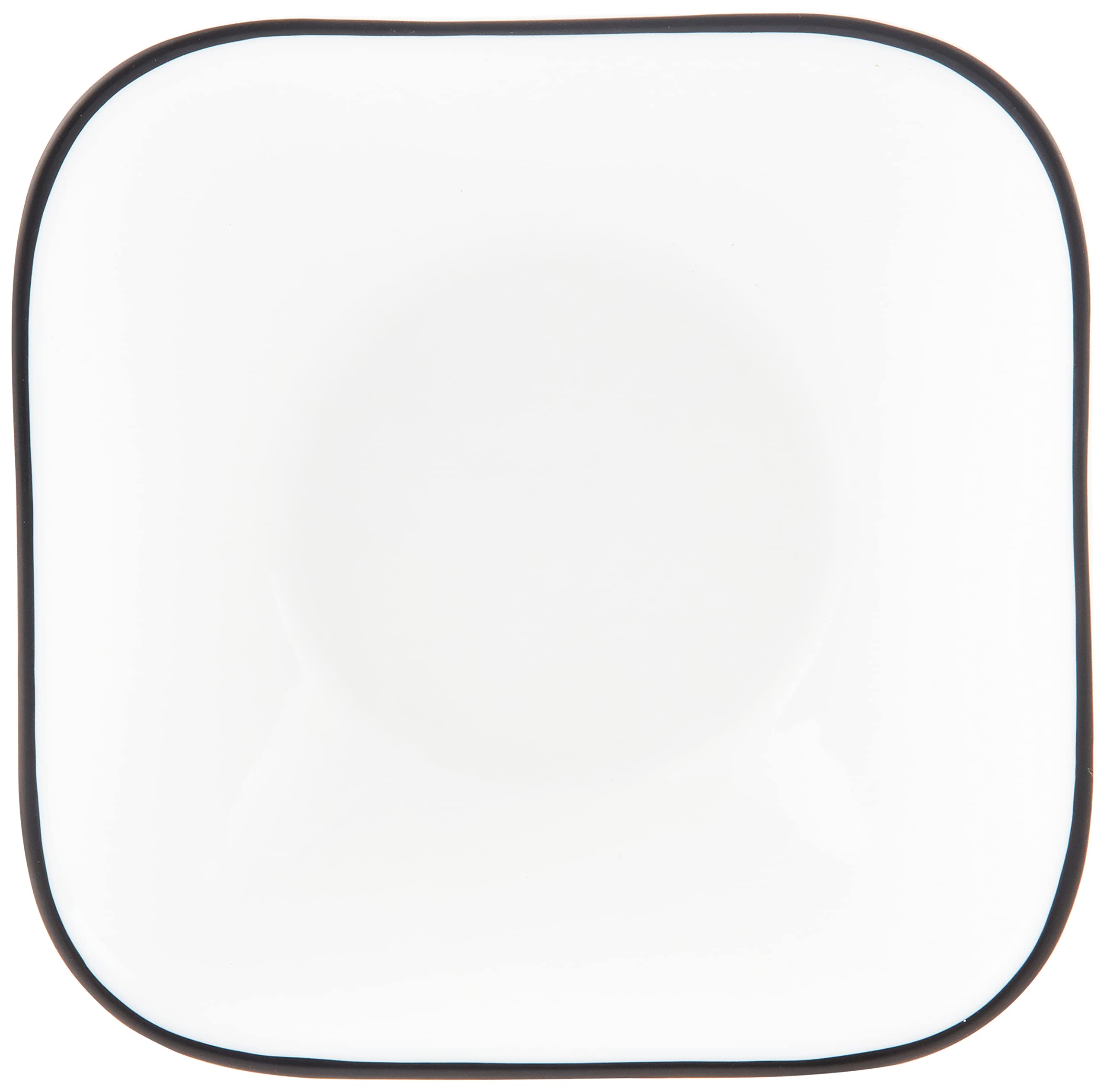 Corelle Vitrelle triple-layer glass delivers chip resistance and lasting clarity.