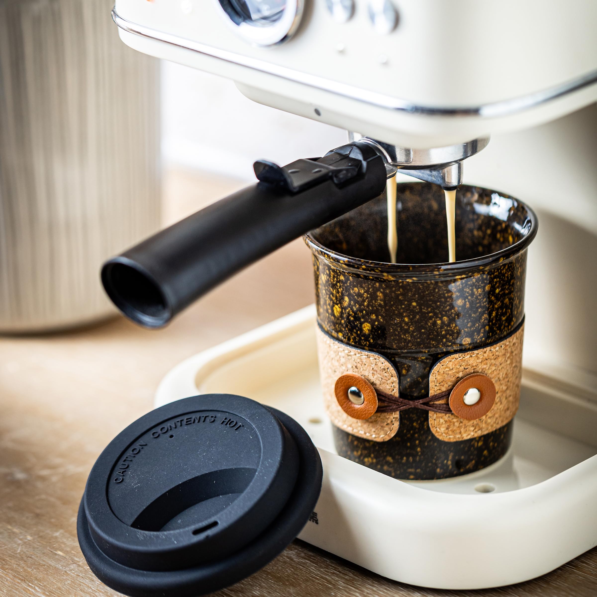 Cormomu microwave-safe coffee mug for quick reheats