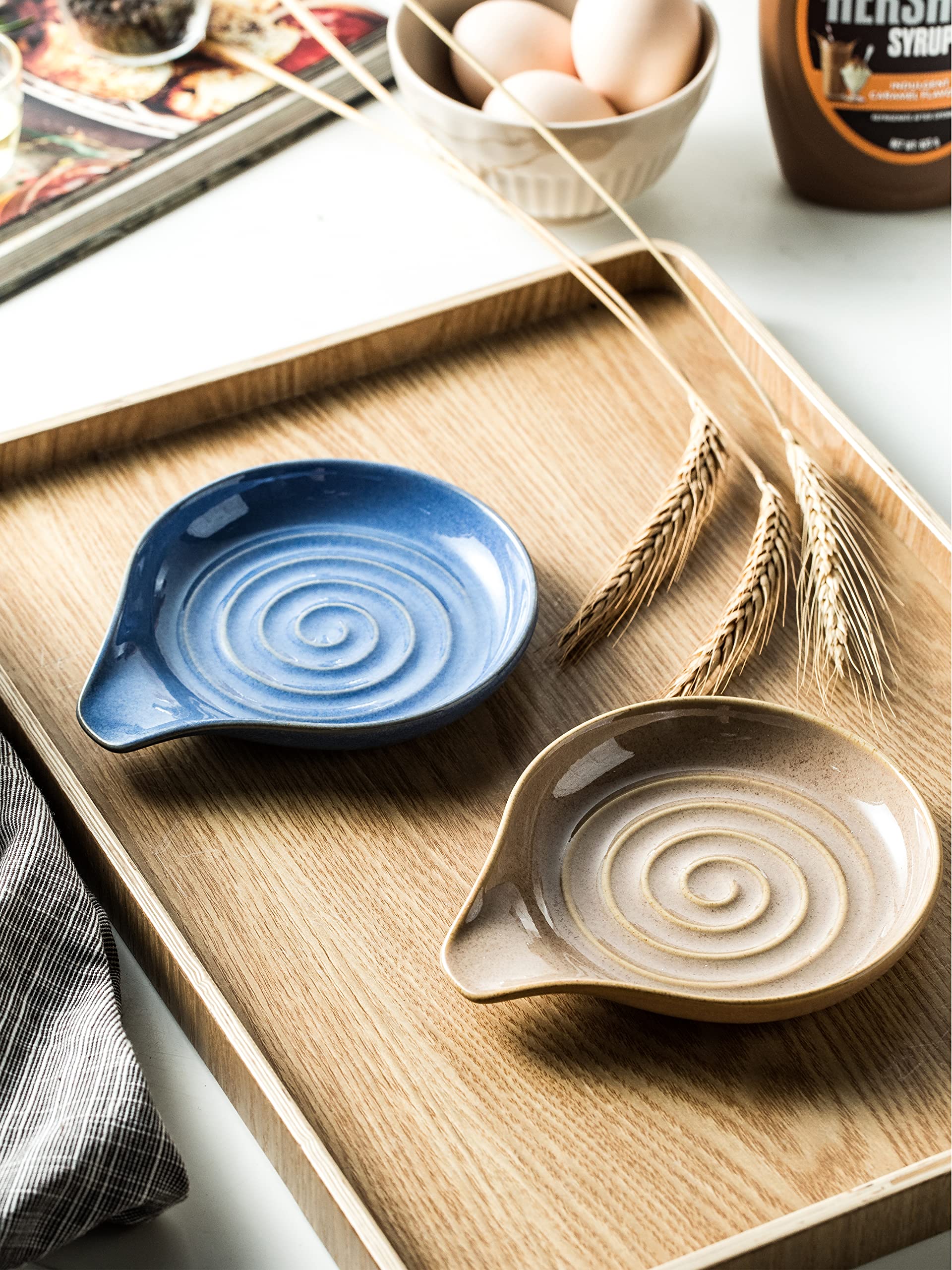 Cormomu spoon rest dishwasher-safe for quick, convenient cleanup