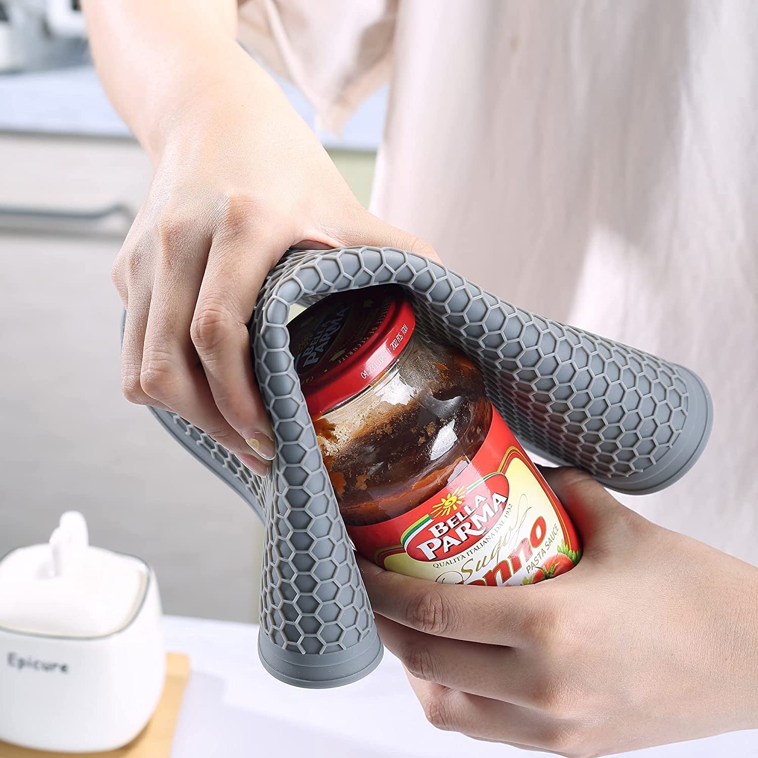 CORYTAO multifunctional kitchen helper guards against splatter and clutter