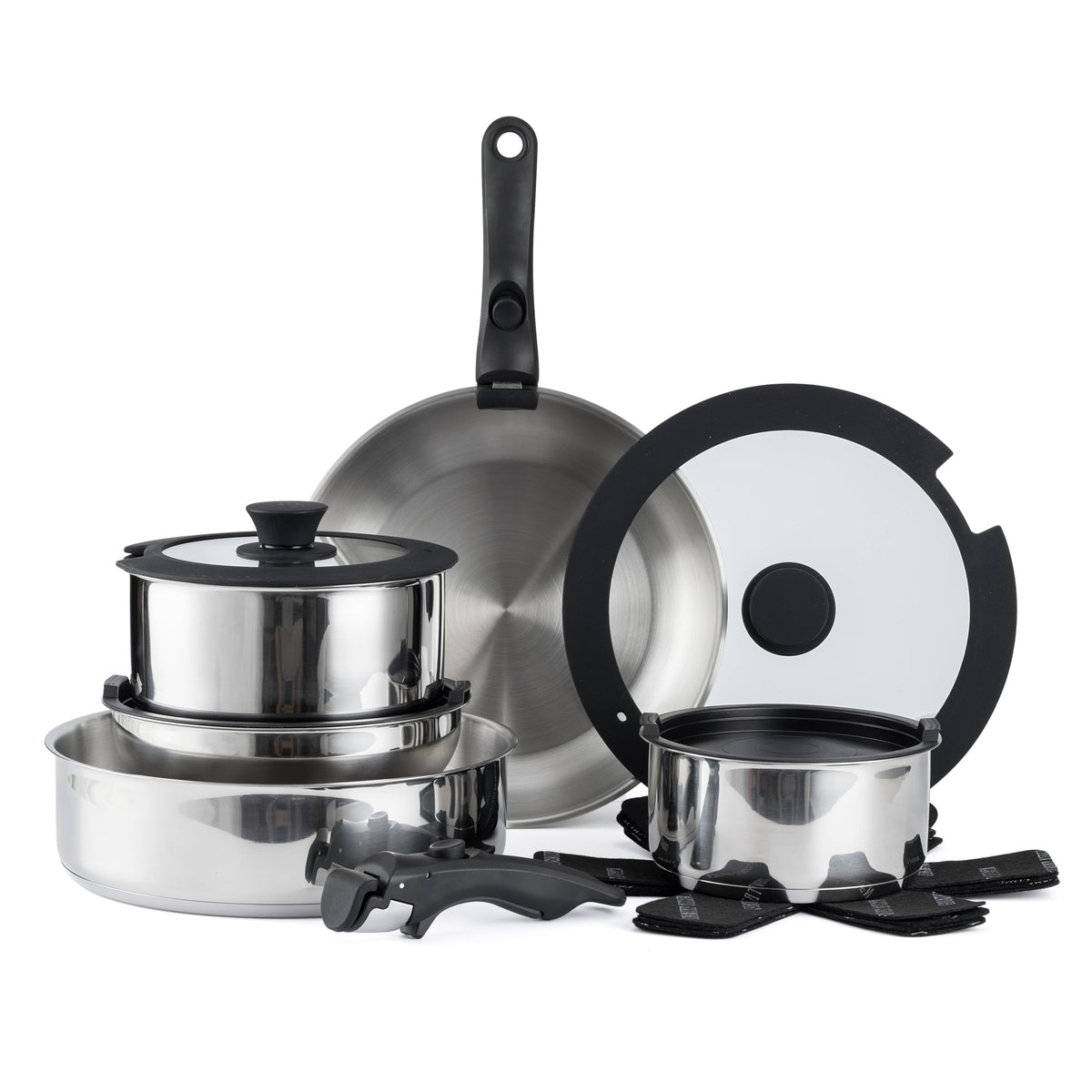 Country Kitchen cookware set with removable handle in use for stove-to-oven transition