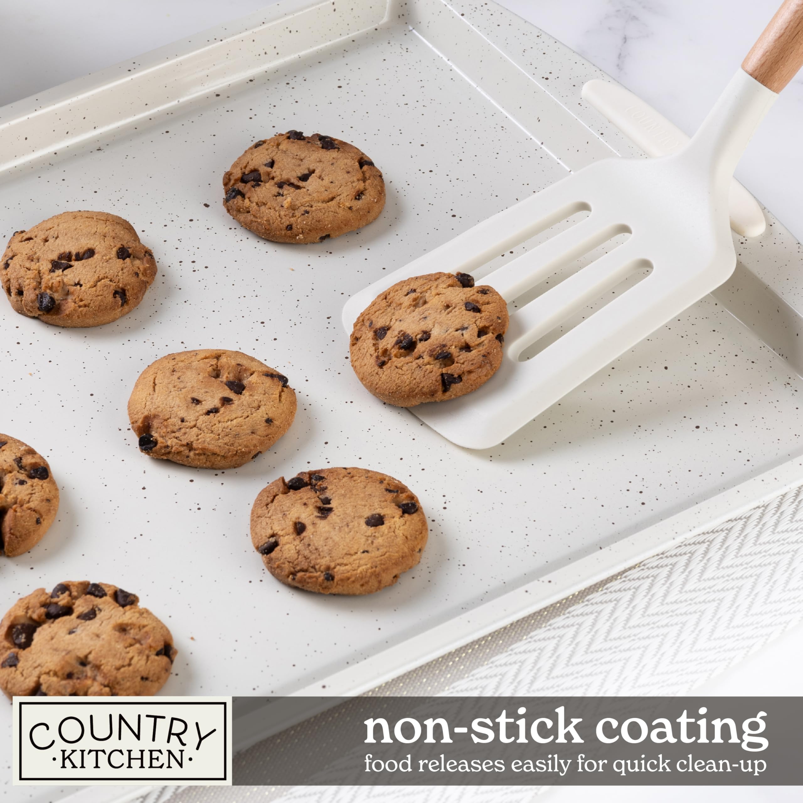 Country Kitchen nesting bakeware keeps pans neatly stacked to save cabinet space.