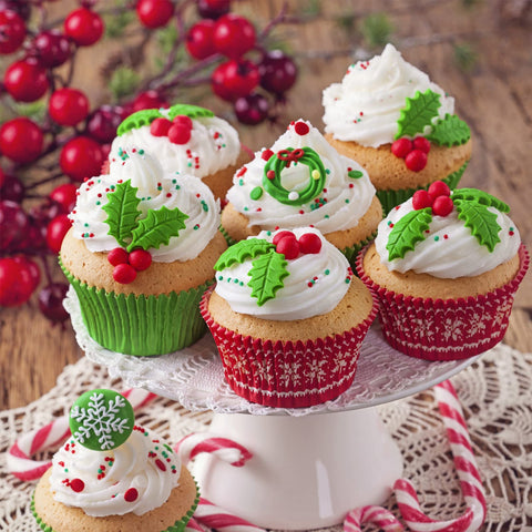 Couuwick holly leaves mold adds elegant cupcake accents