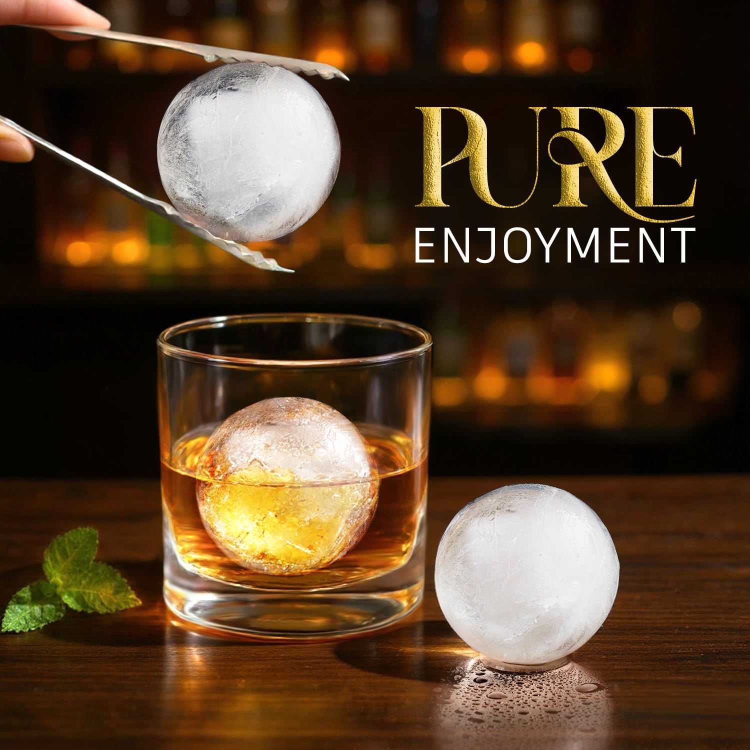 Cozy Kitchen Essentials easy-release round tray for quick ice with lids