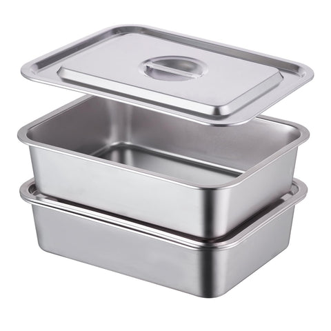 CozyState 4-inch deep lasagna pan with lid keeps leftovers fresh.