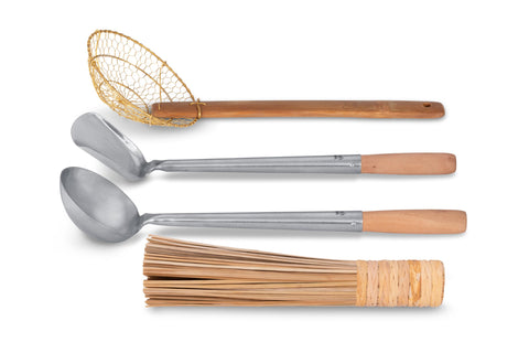 Craft Wok Tools 4pcs Brass Strainer with bamboo handle for safe draining.