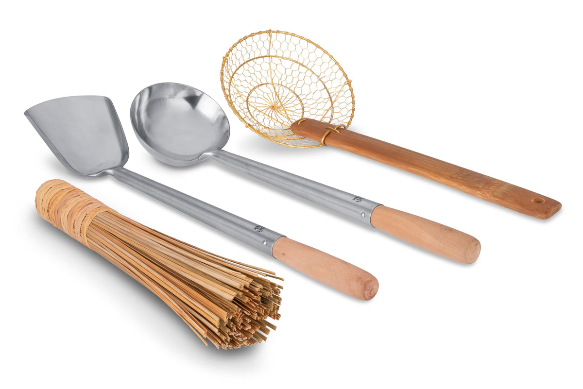 Craft Wok Tools 4pcs Ladle with wooden handle for precise scooping in large woks.