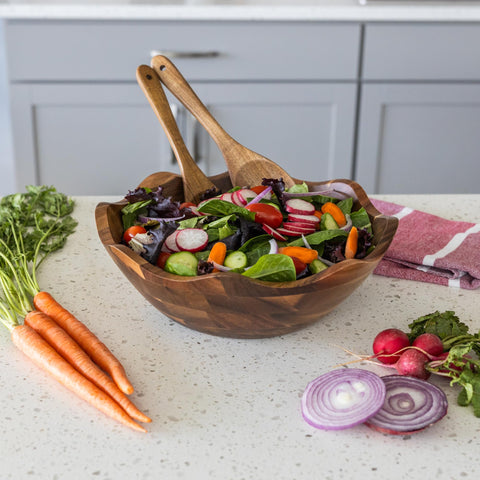 Crafted Finesse scalloped rim detail adds handcrafted charm.