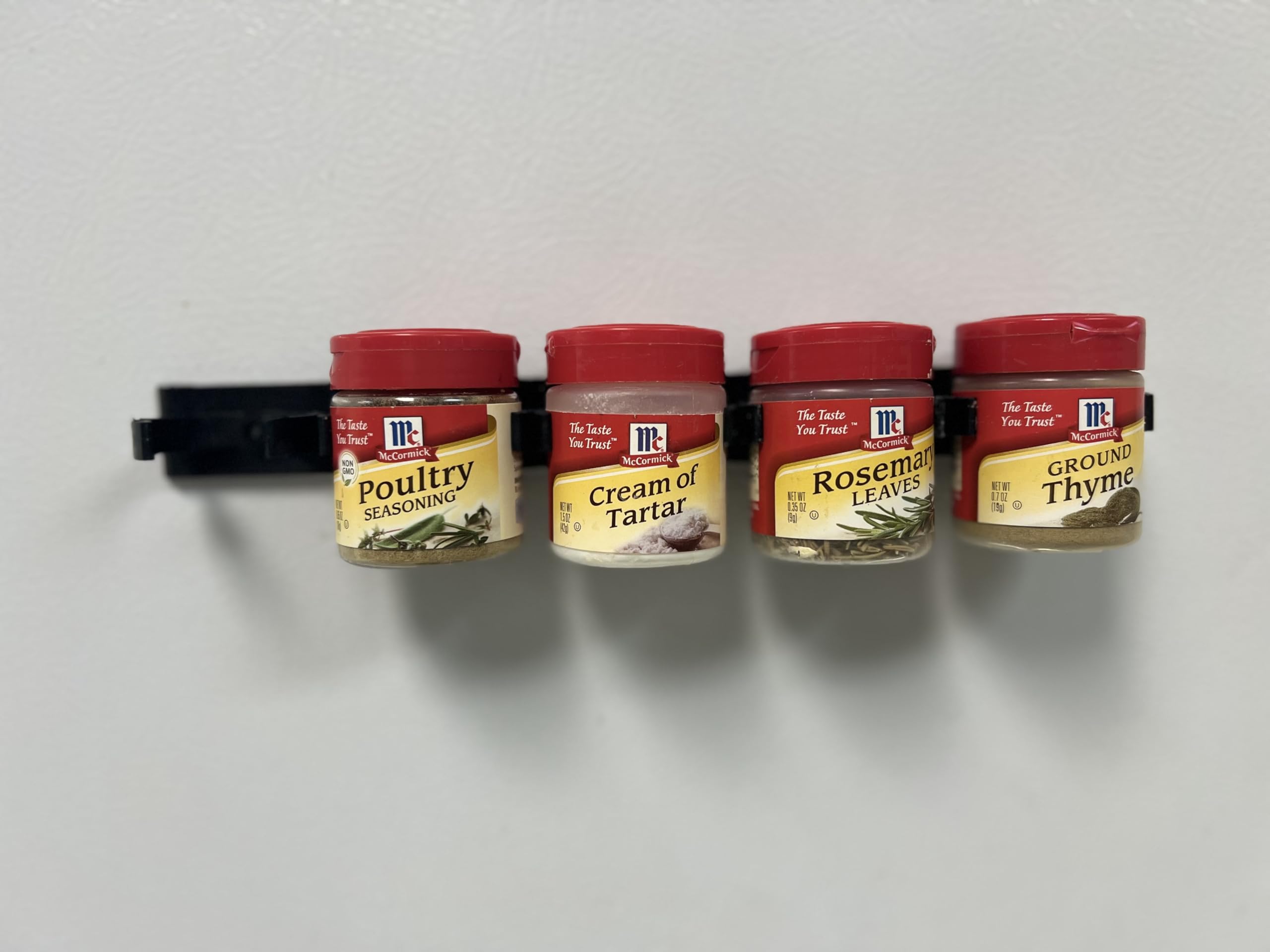 Crazy Chef sleek black spice clip blends with kitchen decor