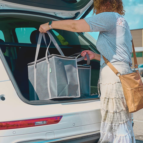 Creative Green Life XL insulated bag folds flat for compact storage when not in use.