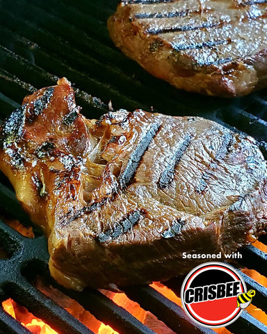 Crisbee Stik carbon steel pan appears ready for daily use.