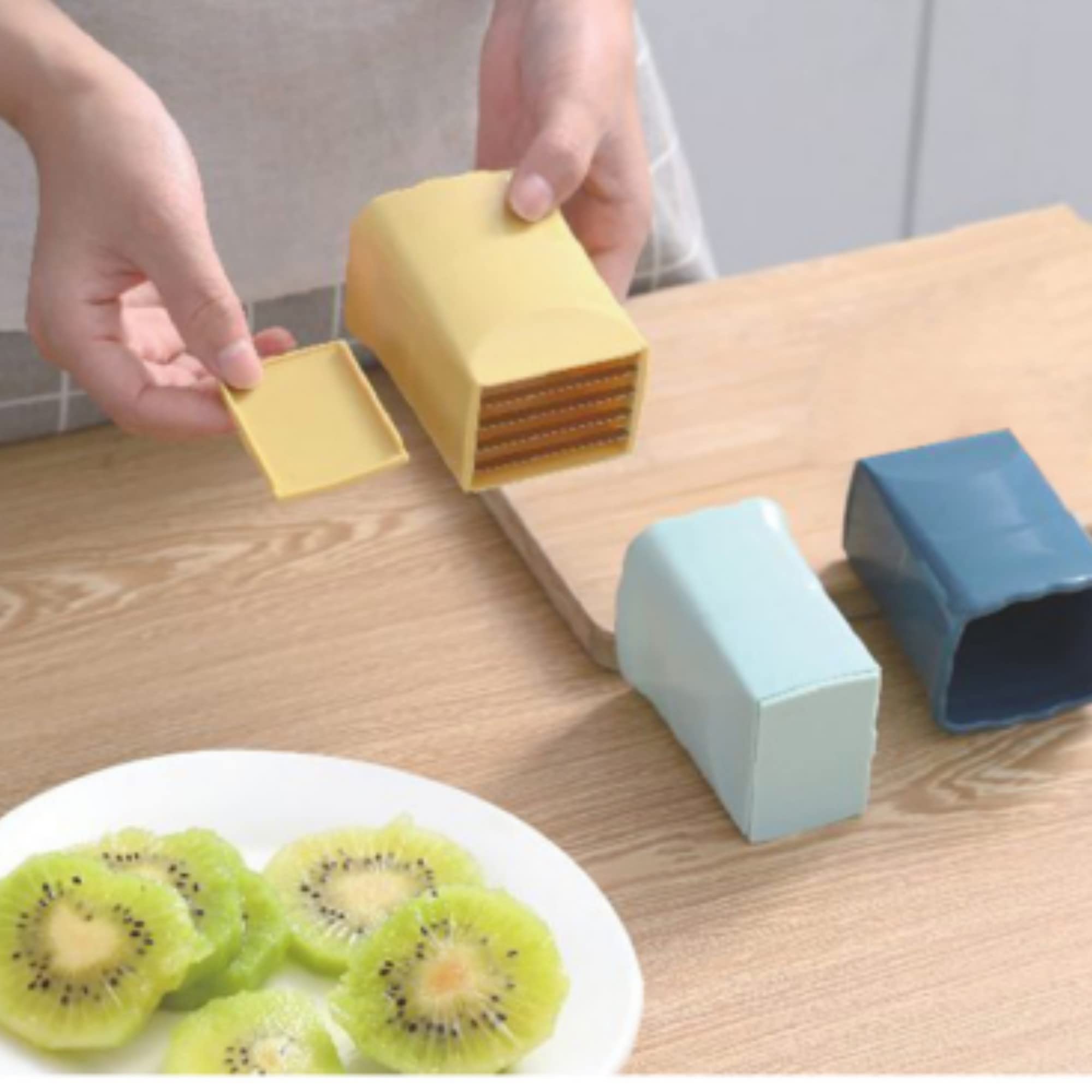 CRIVERY dishwasher friendly slicer cleans quickly after use.