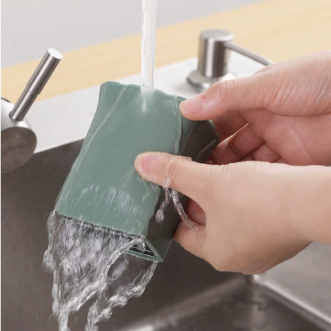 CRIVERY gift ready kitchen tool ideal for home chefs.
