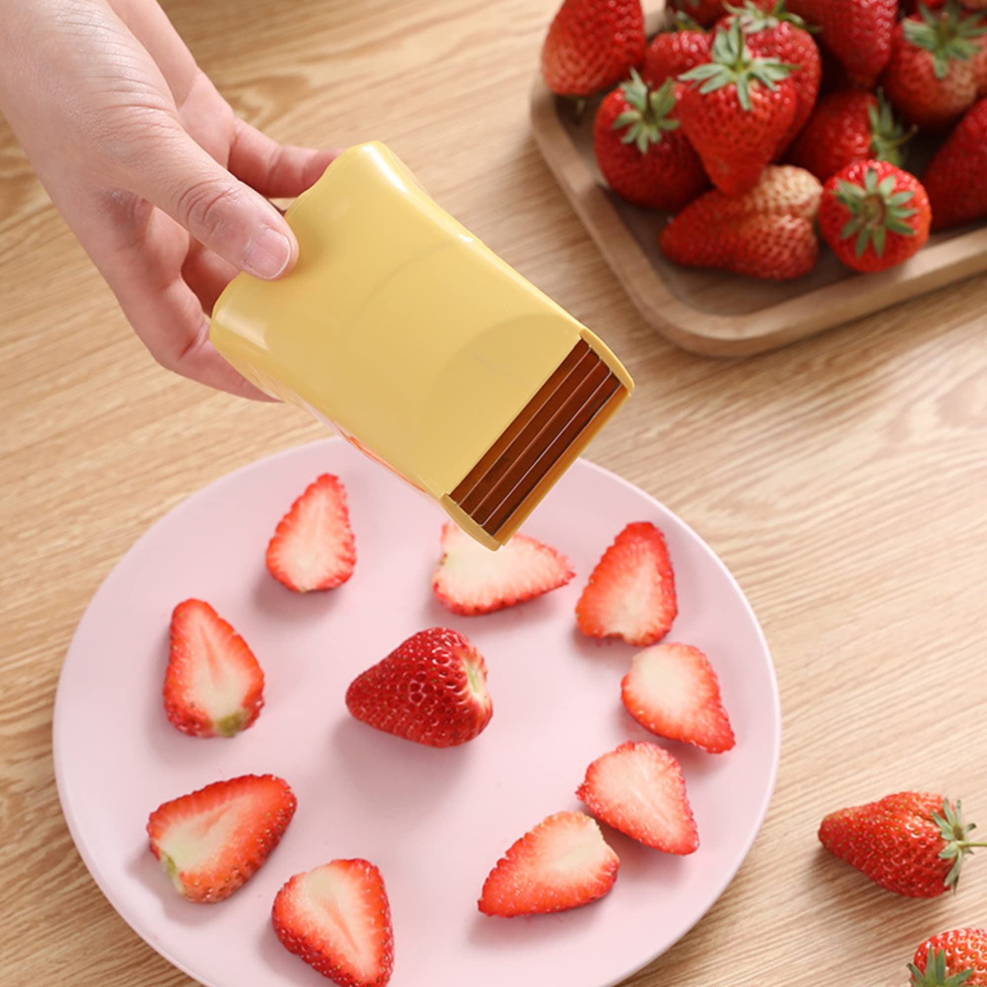 CRIVERY stainless steel strawberry slicer delivers precise fruit cuts.